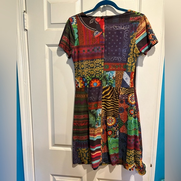 Desigual patchwork print short sleeve dress brown sz S - Picture 2 of 3